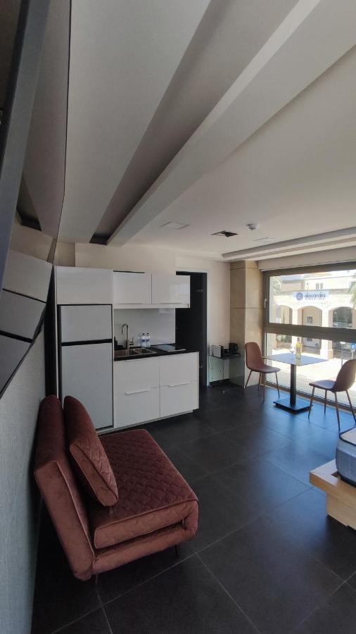 Summertime Signature Suites Agia Marina Exteriör bild