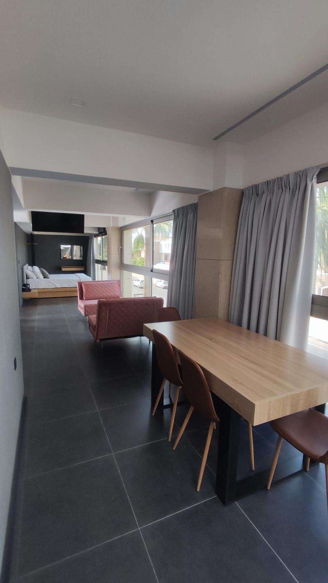 Summertime Signature Suites Agia Marina Exteriör bild