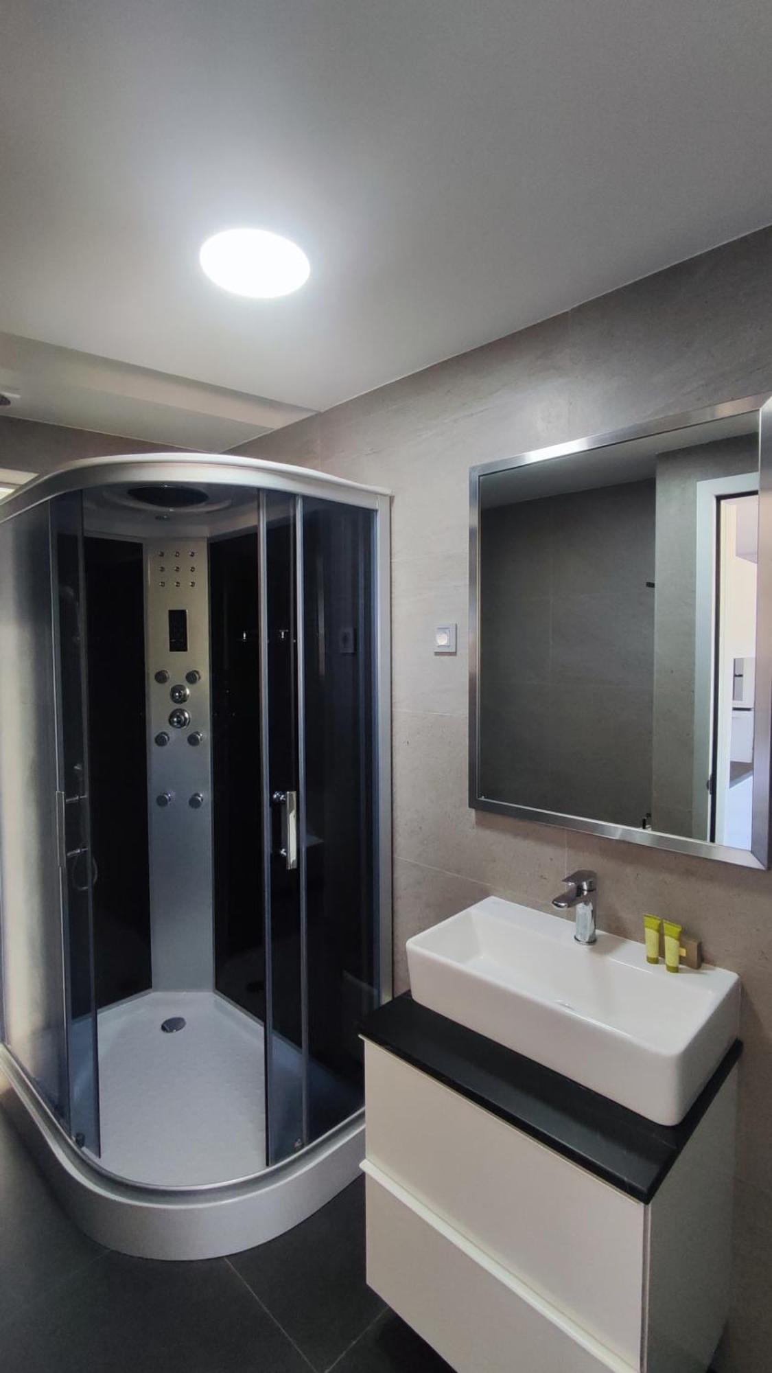 Summertime Signature Suites Agia Marina Exteriör bild